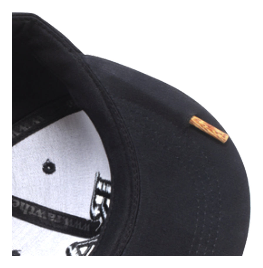 Gorra Raw Poker Hat Edición Black On Black Curva