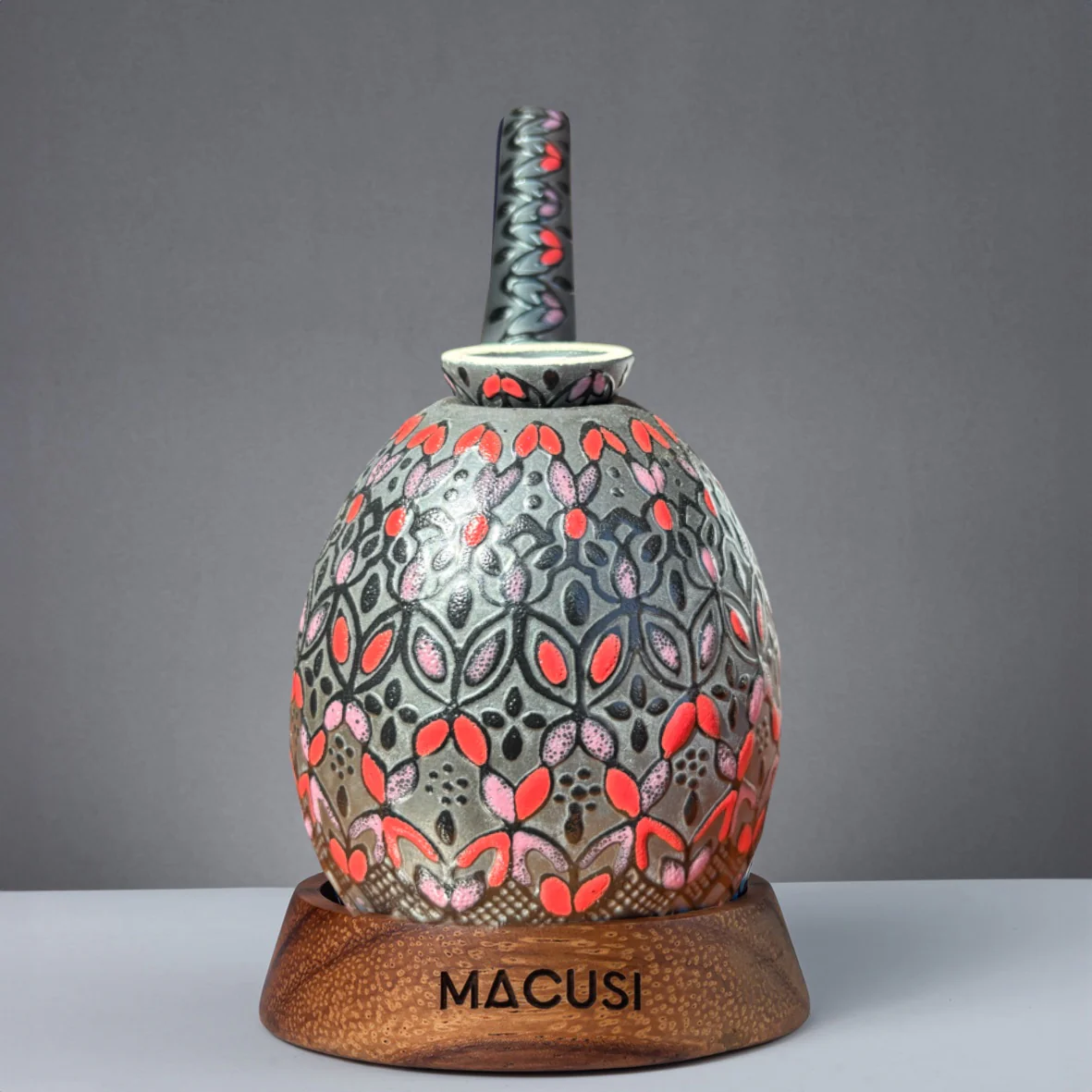Pipa Bong Macusi Ceramica Artesanal Bubbler Xícal Negro